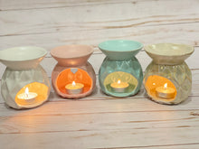 Load image into Gallery viewer, Diamond Embossed Tea Light Warmer
