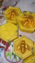 Load and play video in Gallery viewer, Queen Bee Box

